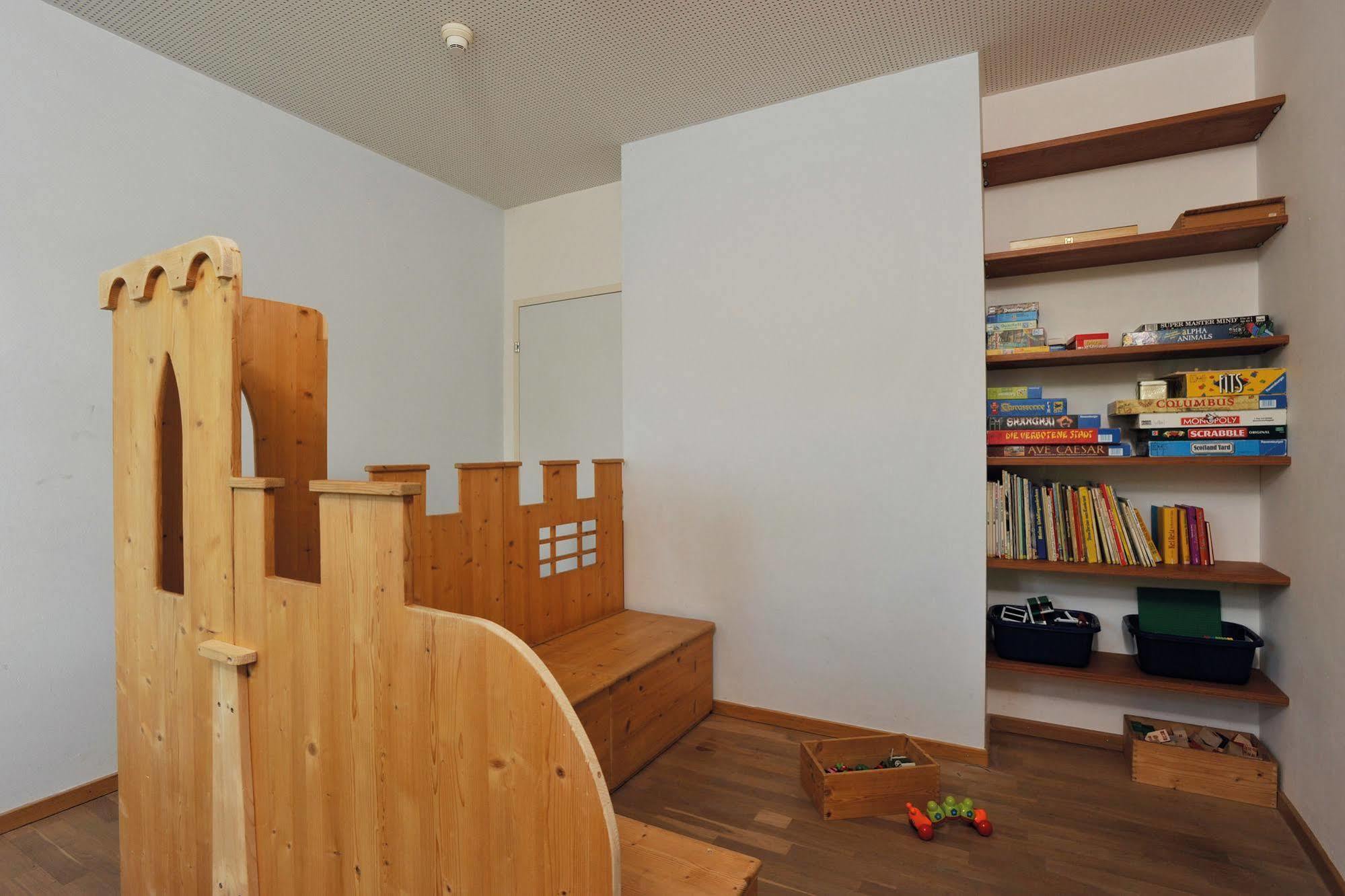 Richterswil Youth Hostel Eksteriør billede
